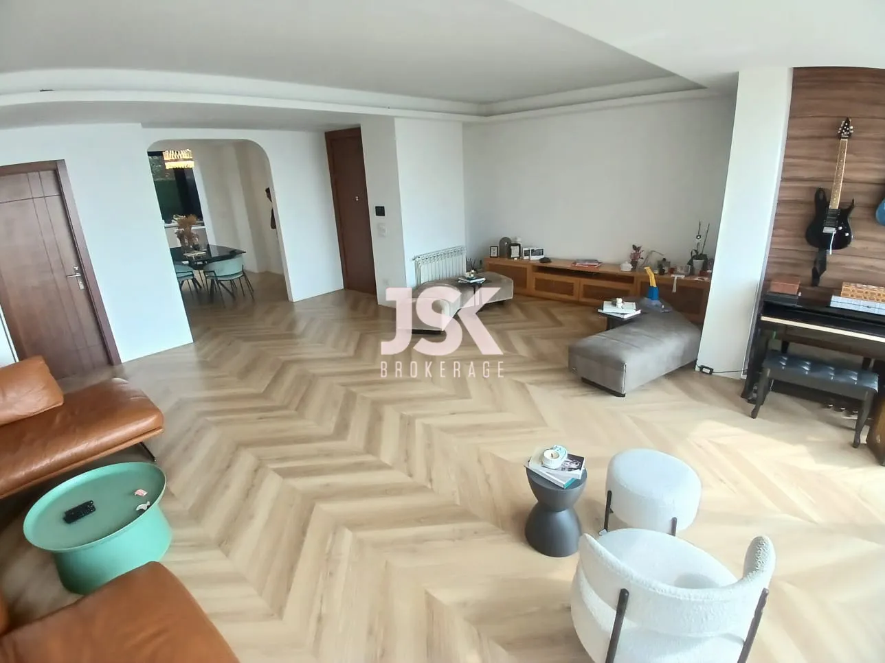 Apartment for Sale in Beit Meri