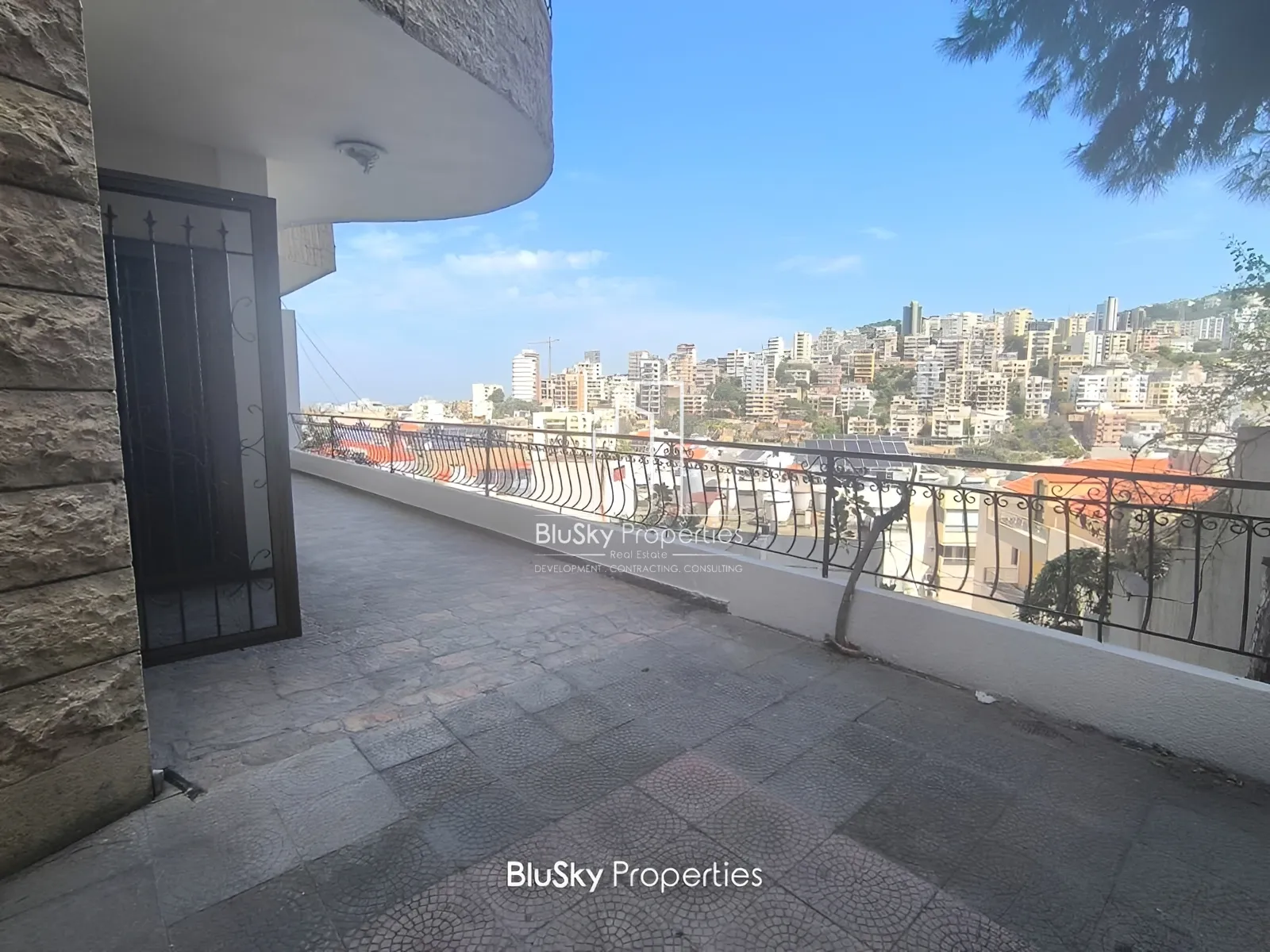 Apartment for Sale in Antelias - 3 bed, 3 bath