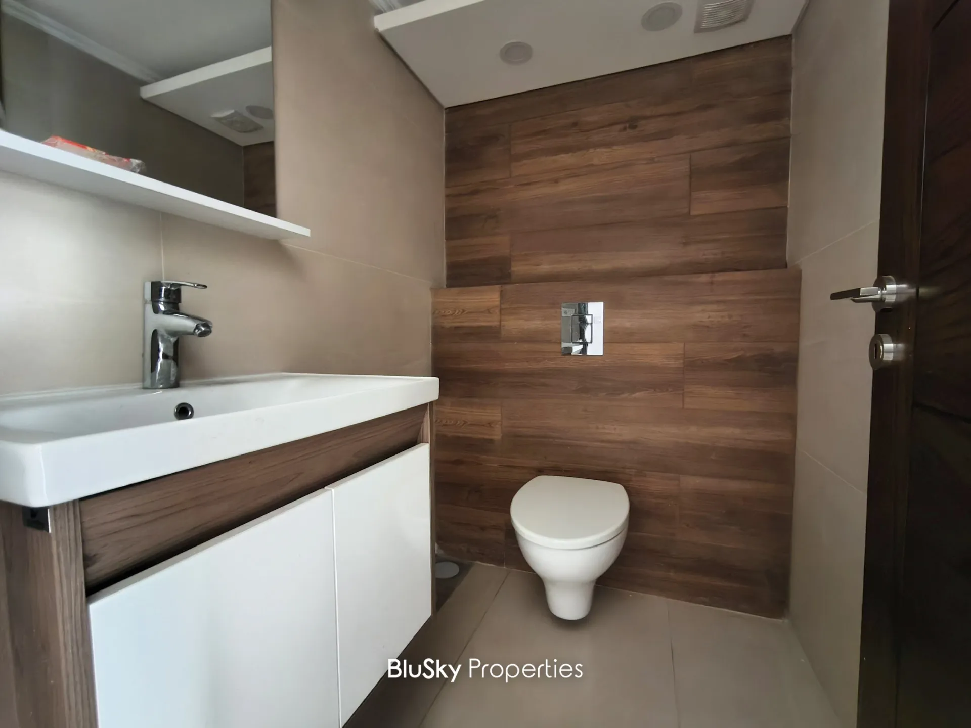 Apartment for rent in Baabdat, lebanon