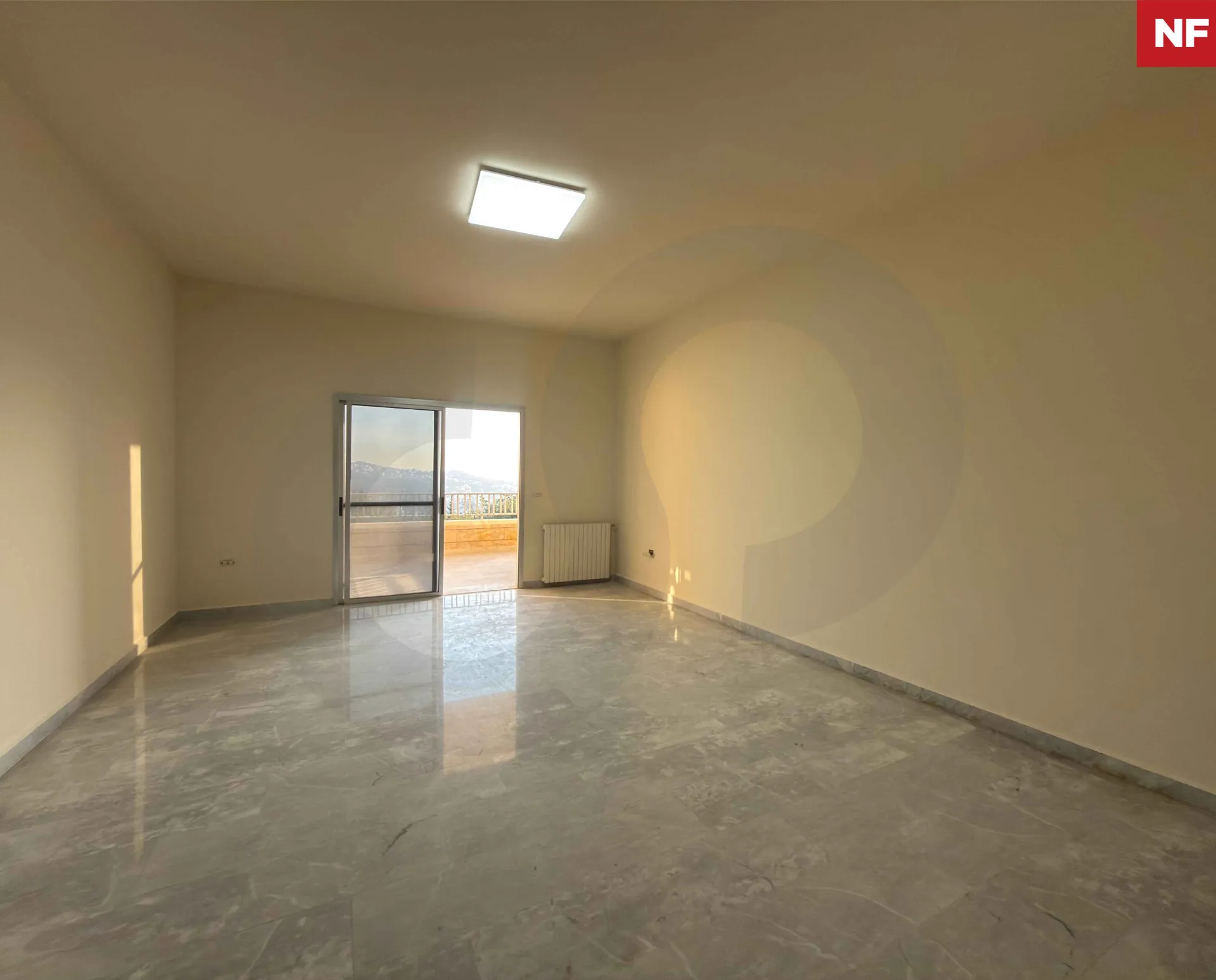 Apartment for Sale in Ballouneh