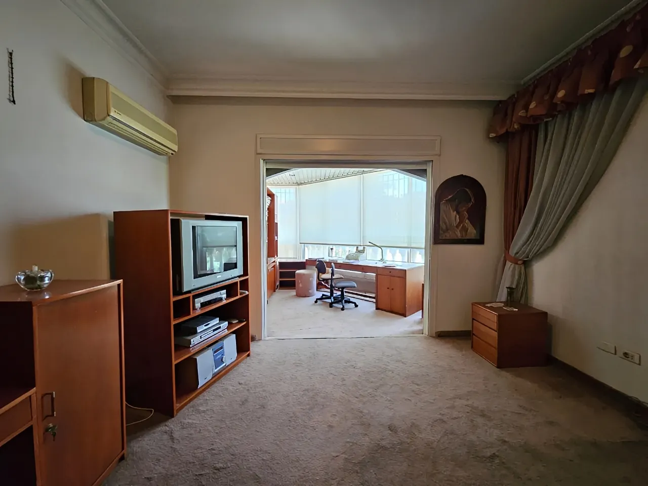 Villa for Sale in Ajaltoun