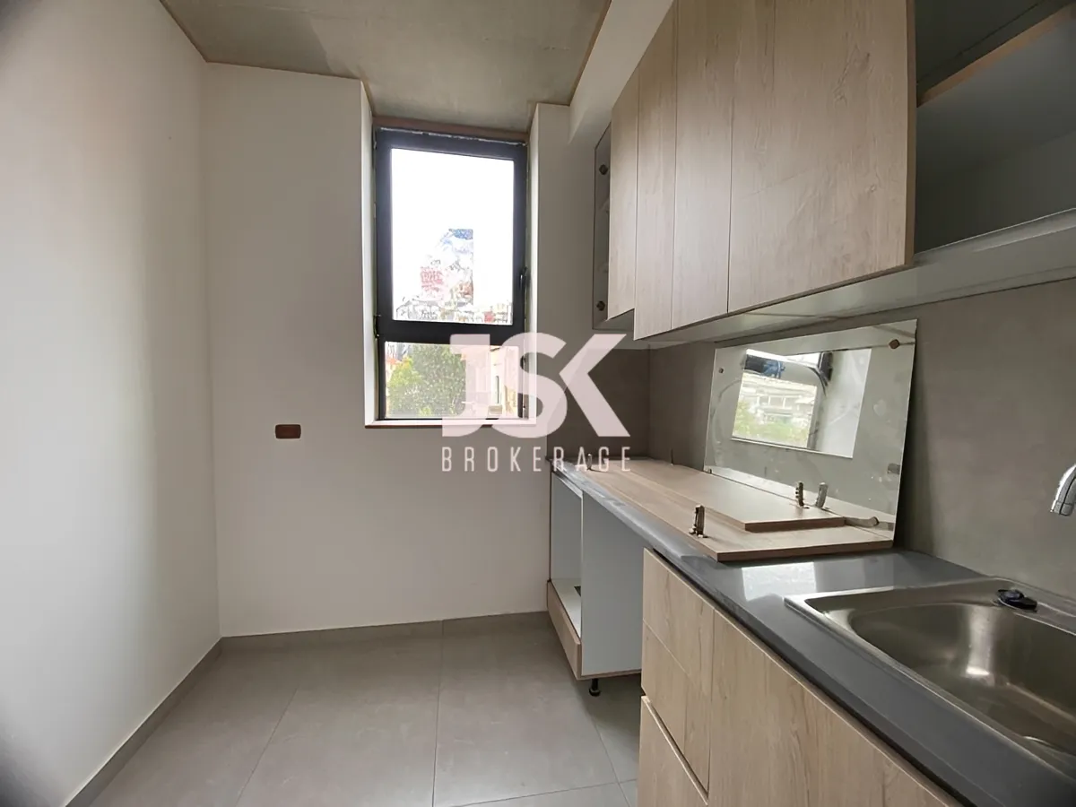 Apartment for Sale in Spears, Beirut, Lebanon