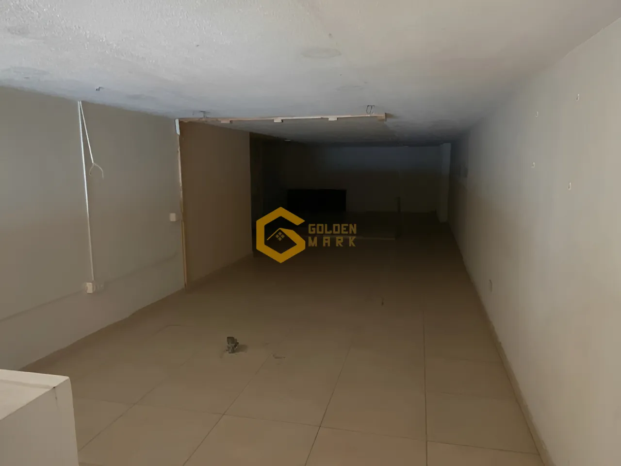 Shop for rent in Kfar Hbab