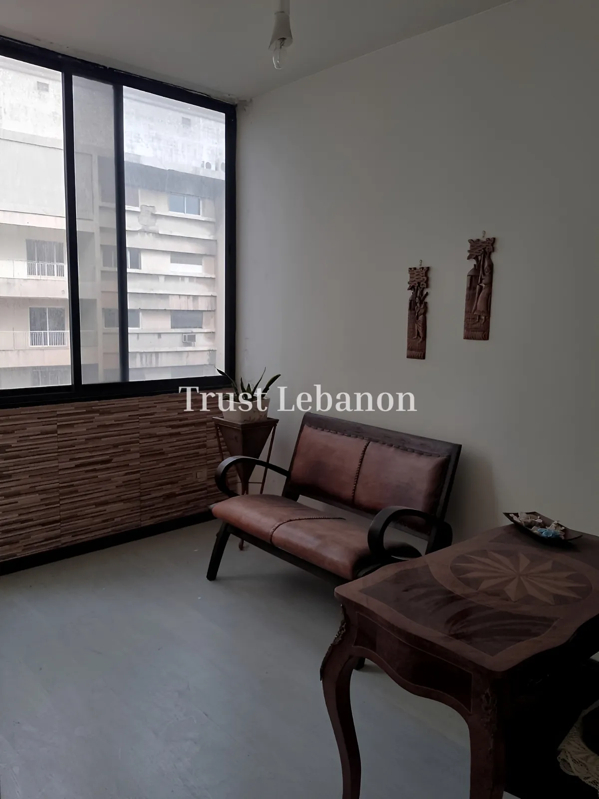 Office for rent in Achrafieh
