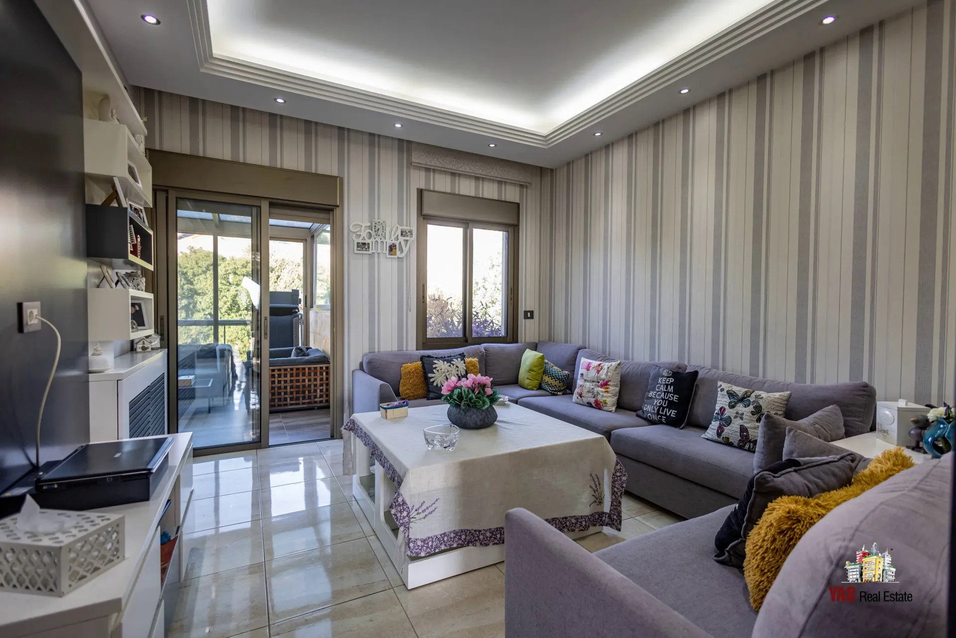 Apartment for Sale in Ballouneh