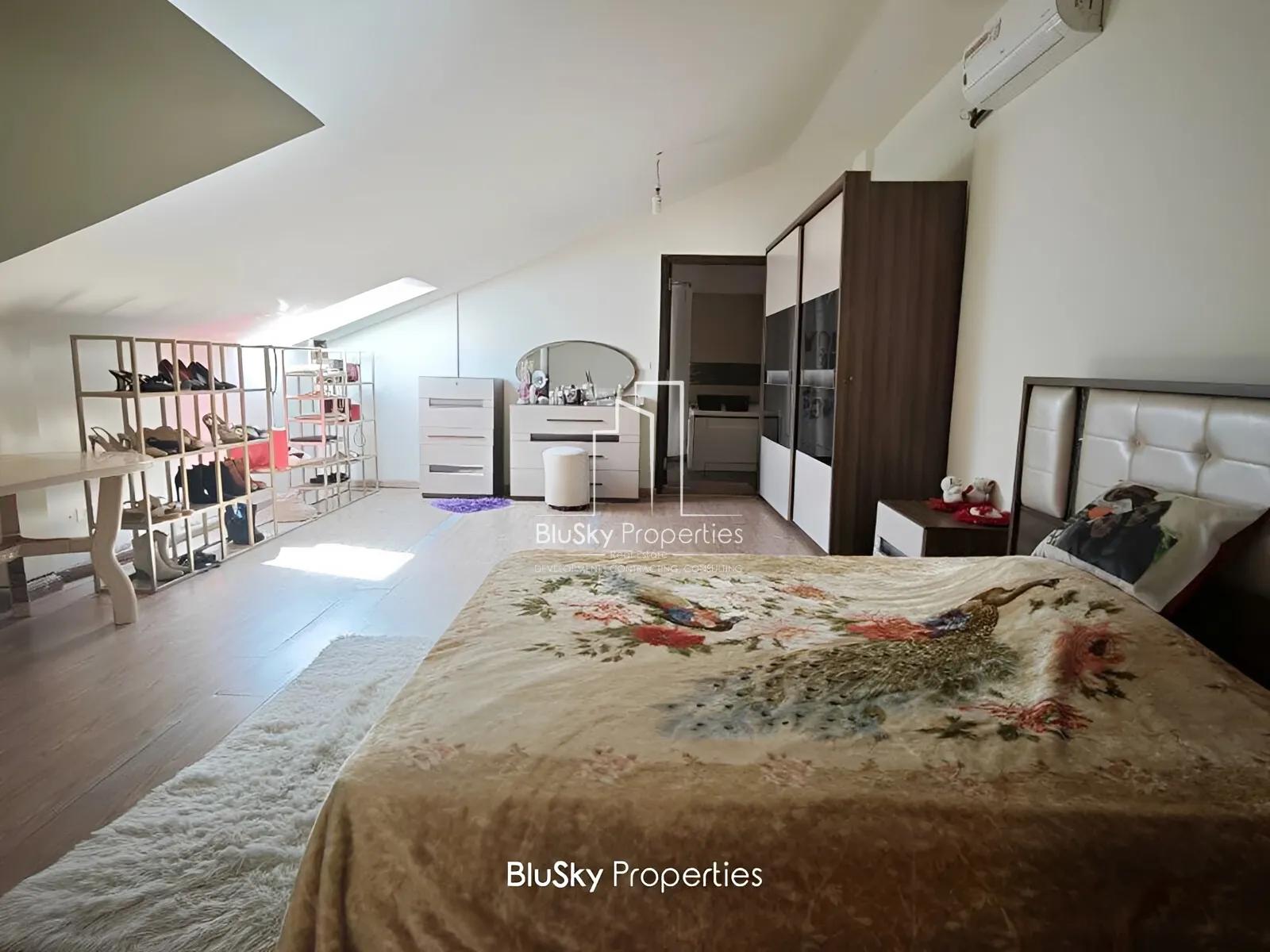 Apartment for Sale in Ain Saade