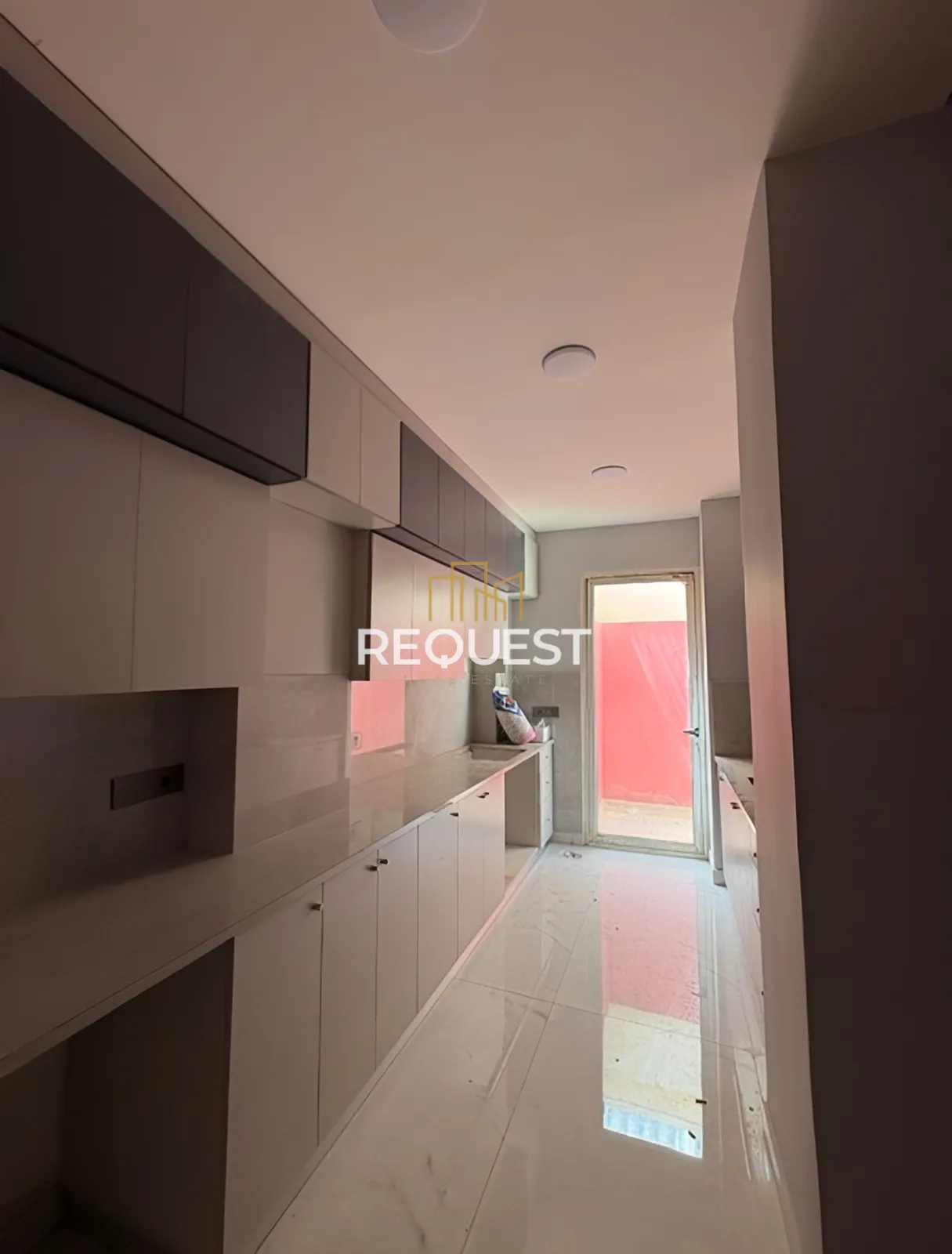 Apartment for rent in Achrafieh, beirut, lebanon