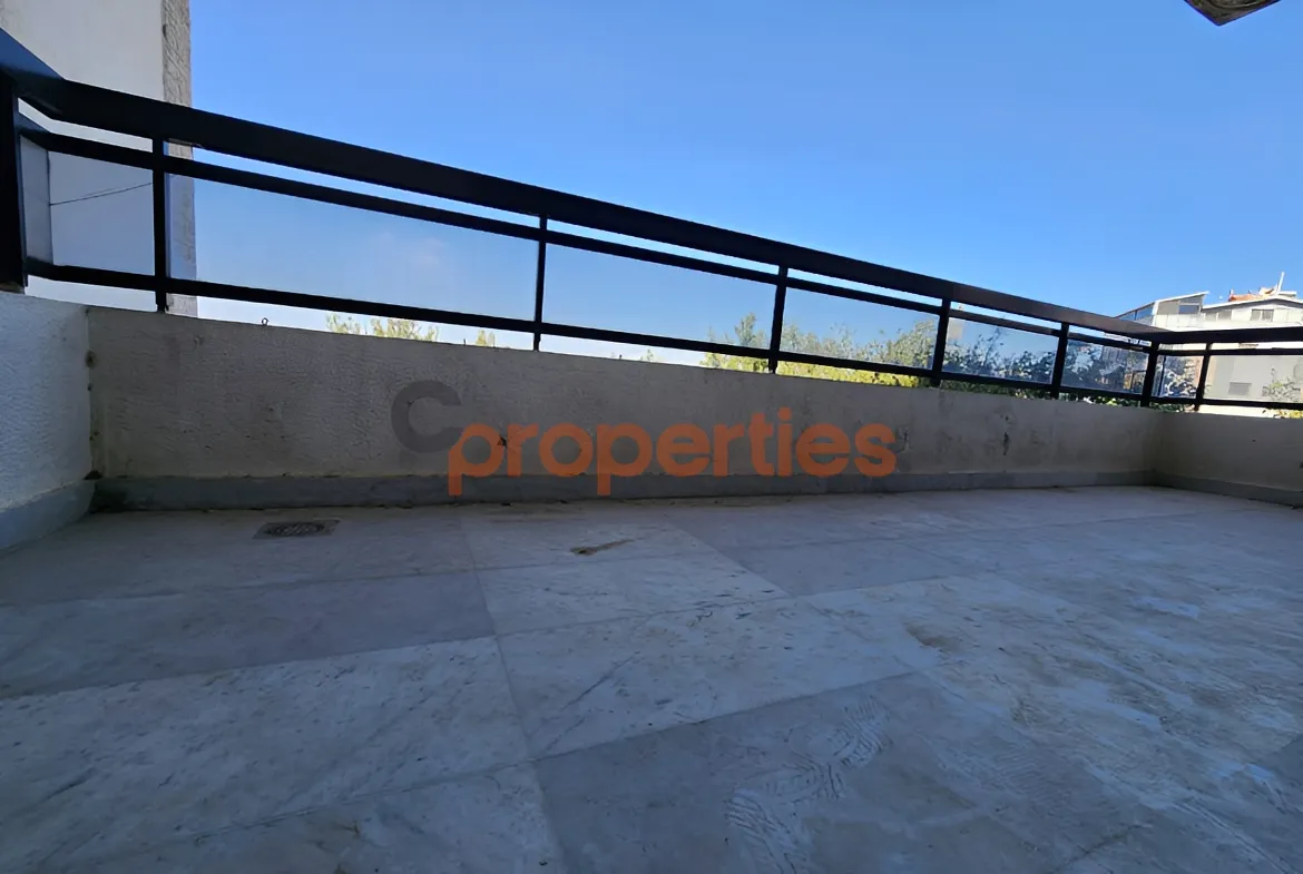 Apartment for Sale in Ballouneh