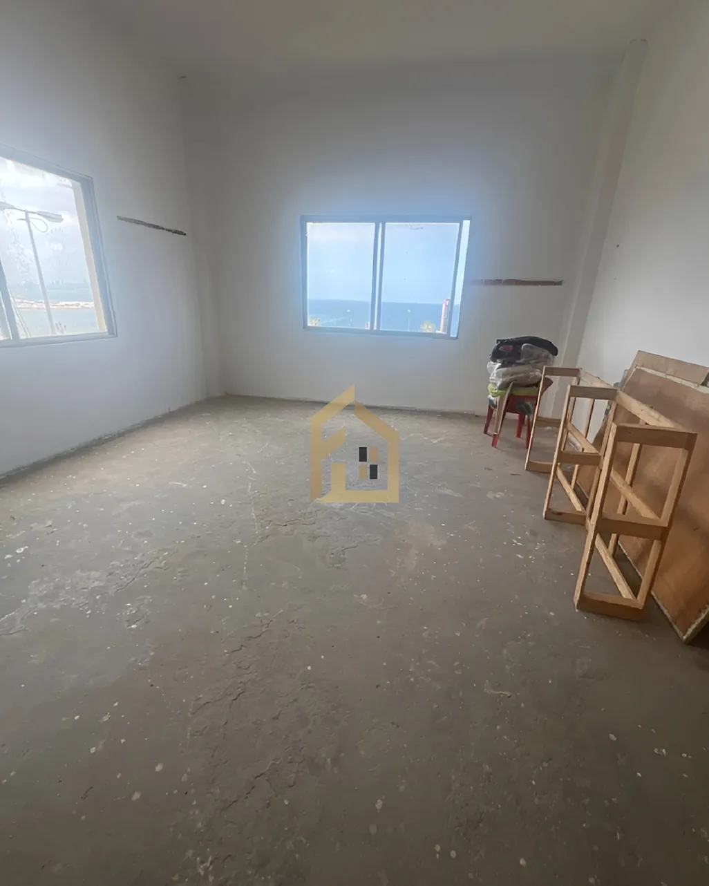 Commercial Commercial for rent in Dbayeh, Lebanon