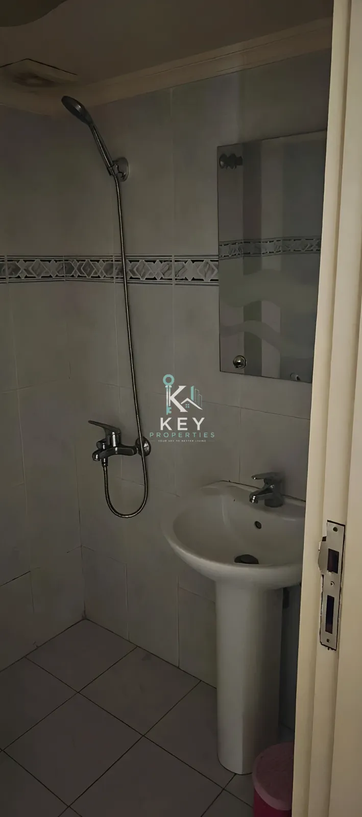 Apartment for rent in Ain Al Mraiseh, Beirut, Lebanon