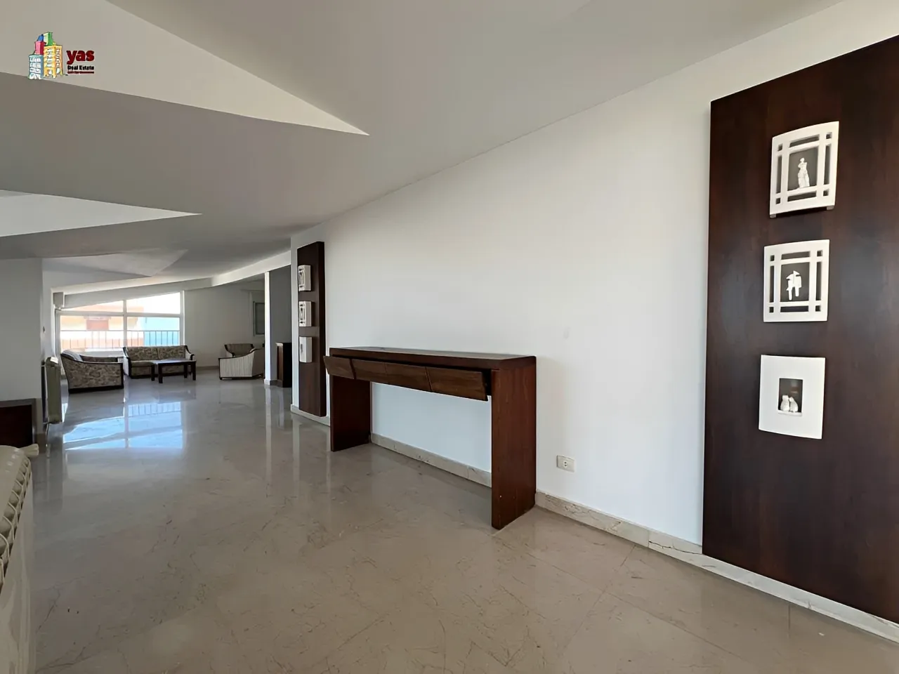 Apartment for Sale in Haret Sakhr - 4 bed, 5 bath