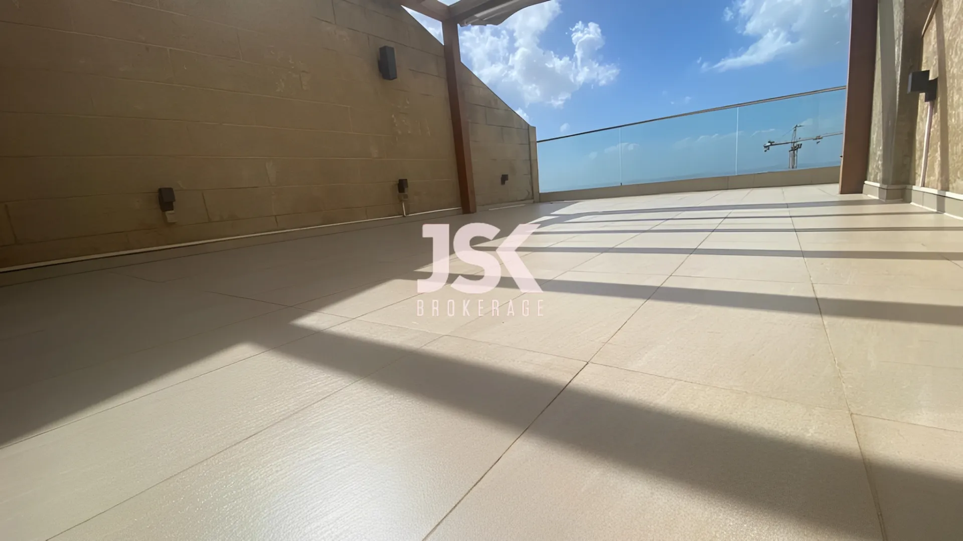 Duplex for Sale in Aaoukar, Lebanon - 3 bed, 3 bath