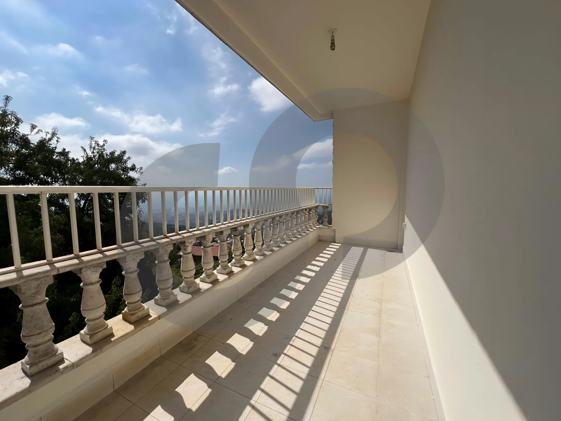 Apartment for Sale in Aley