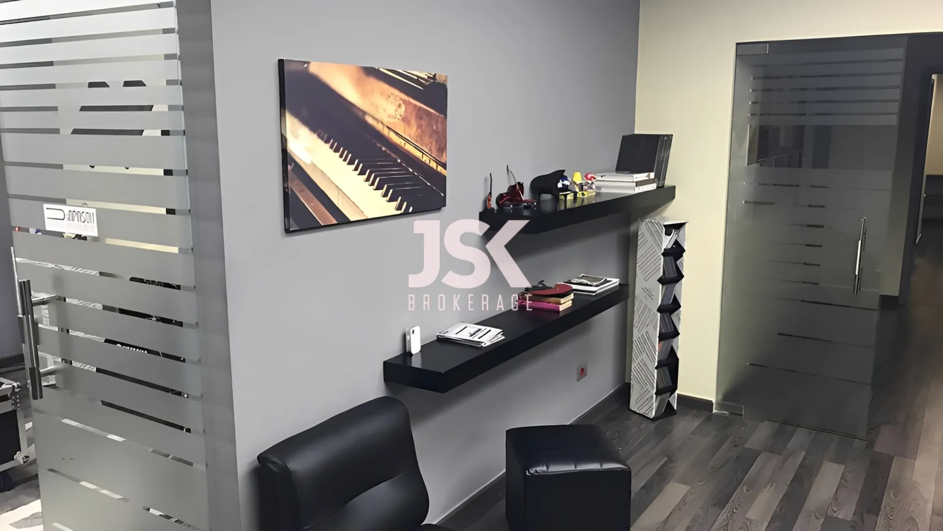 Office for sale in Jdeideh