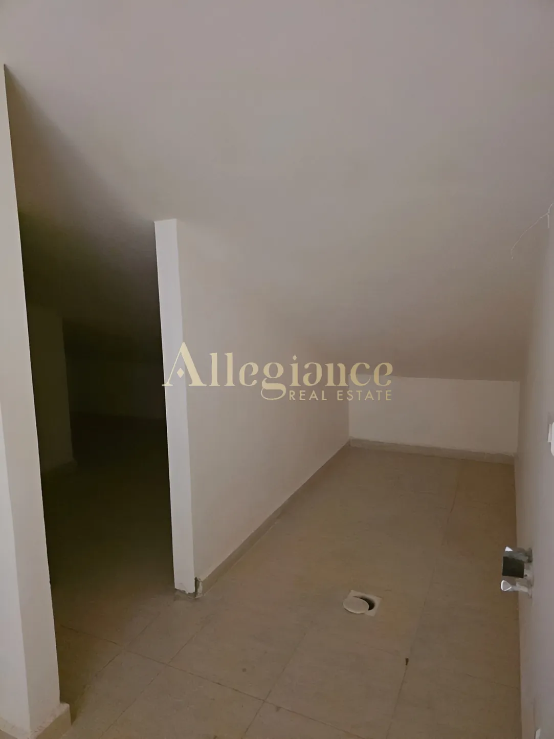 Duplex for sale in Bouar