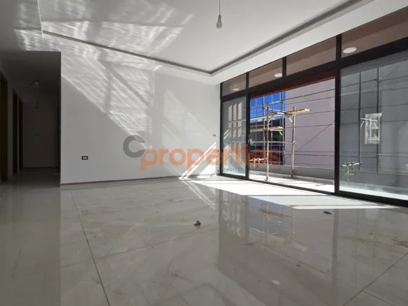 Apartment for Sale in Furn Al Hayek