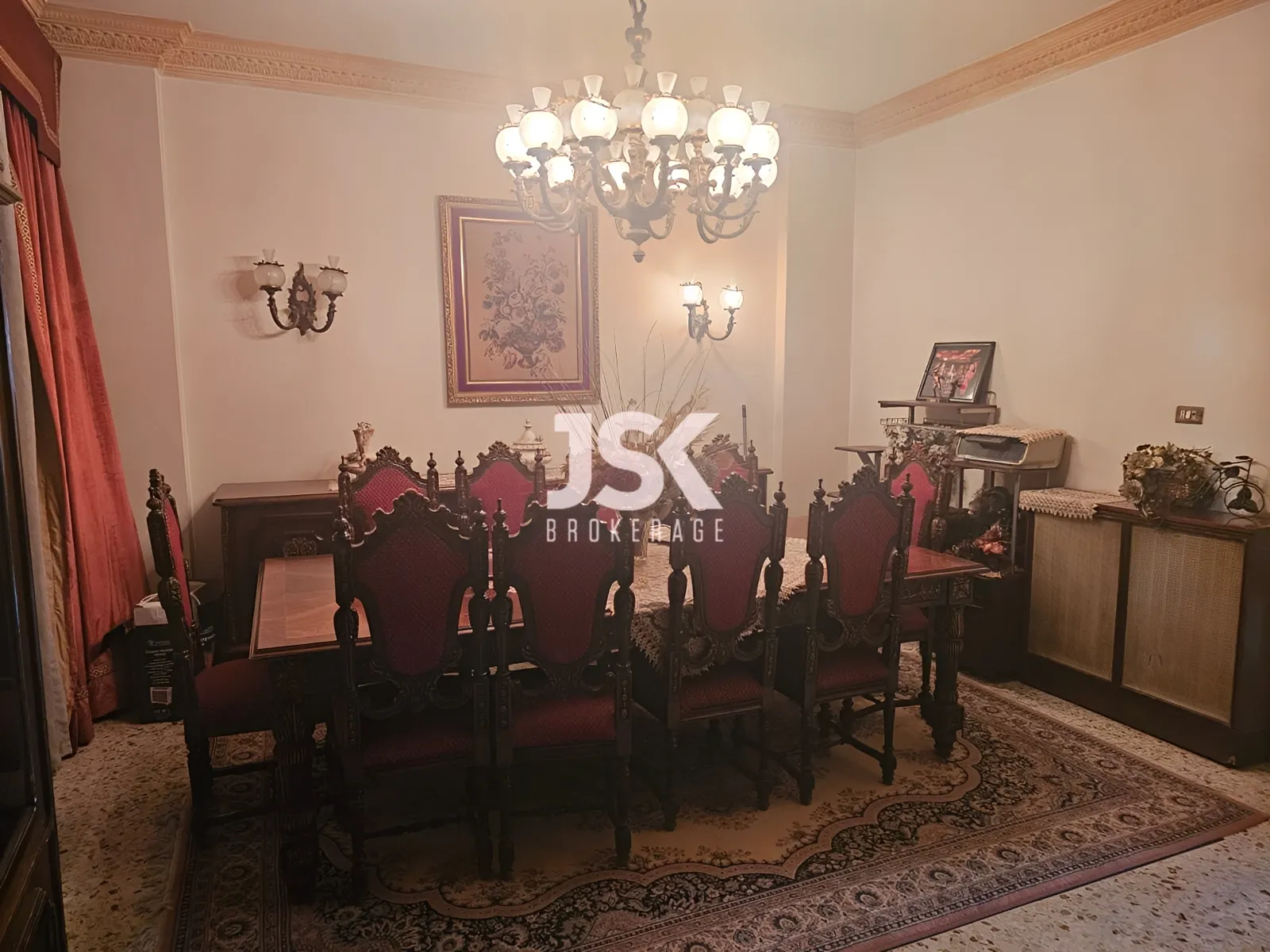 Office for Sale in Jdeideh