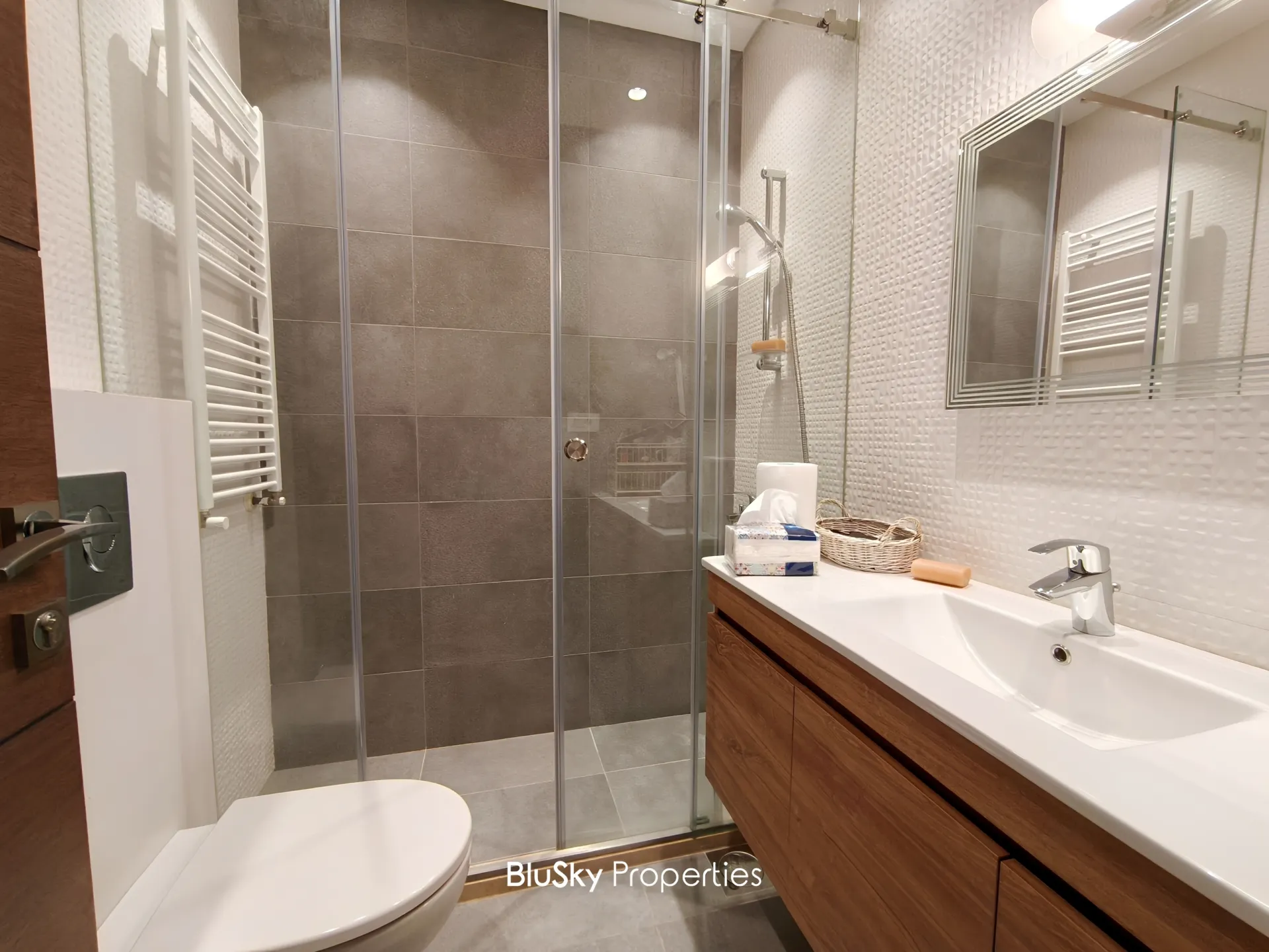 Apartment for rent in Baabdat, lebanon
