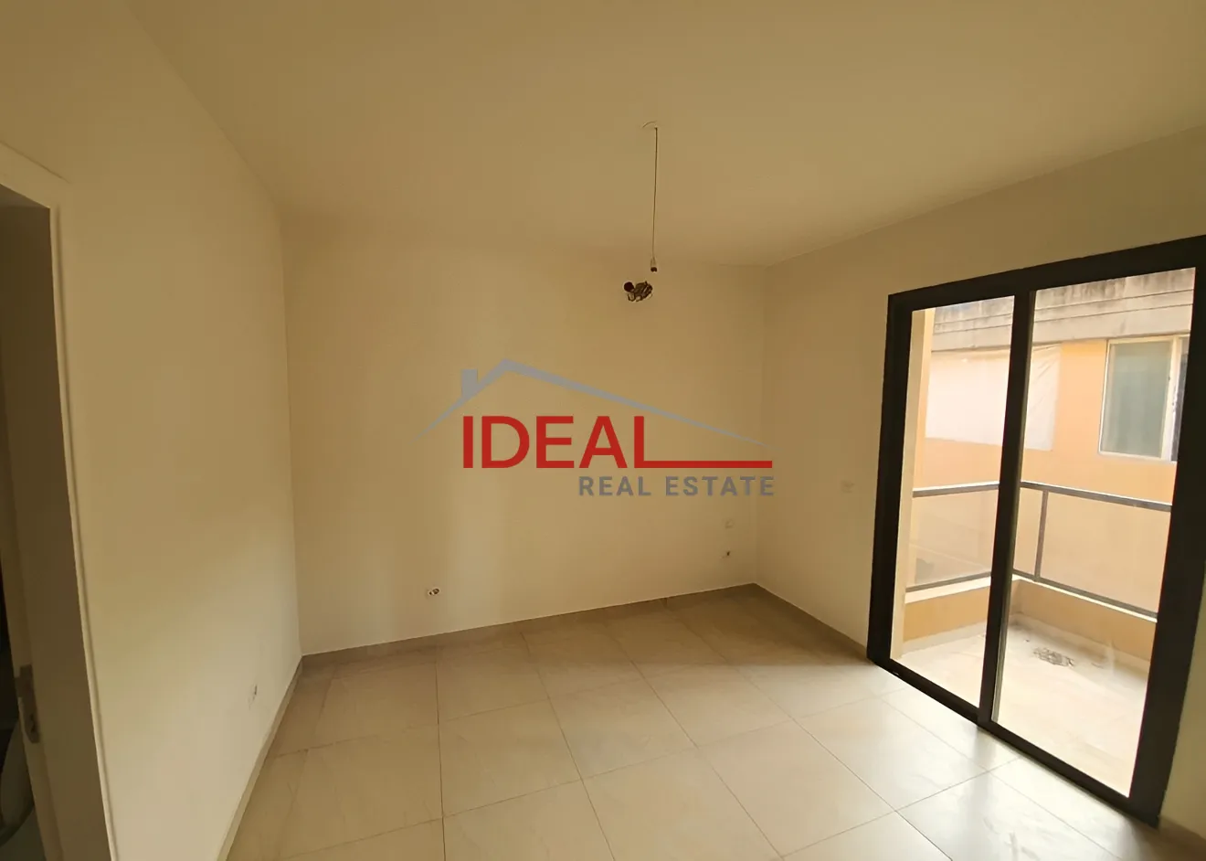 Apartment for sale in Ballouneh, Lebanon