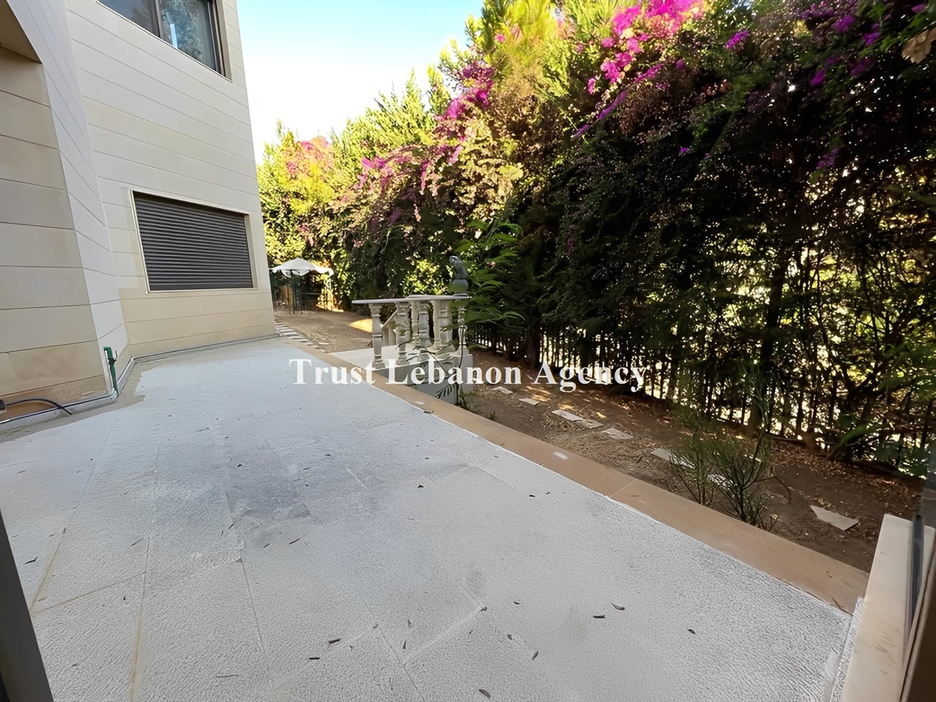 Apartment for Sale in yarzeh Baabda Lebanon