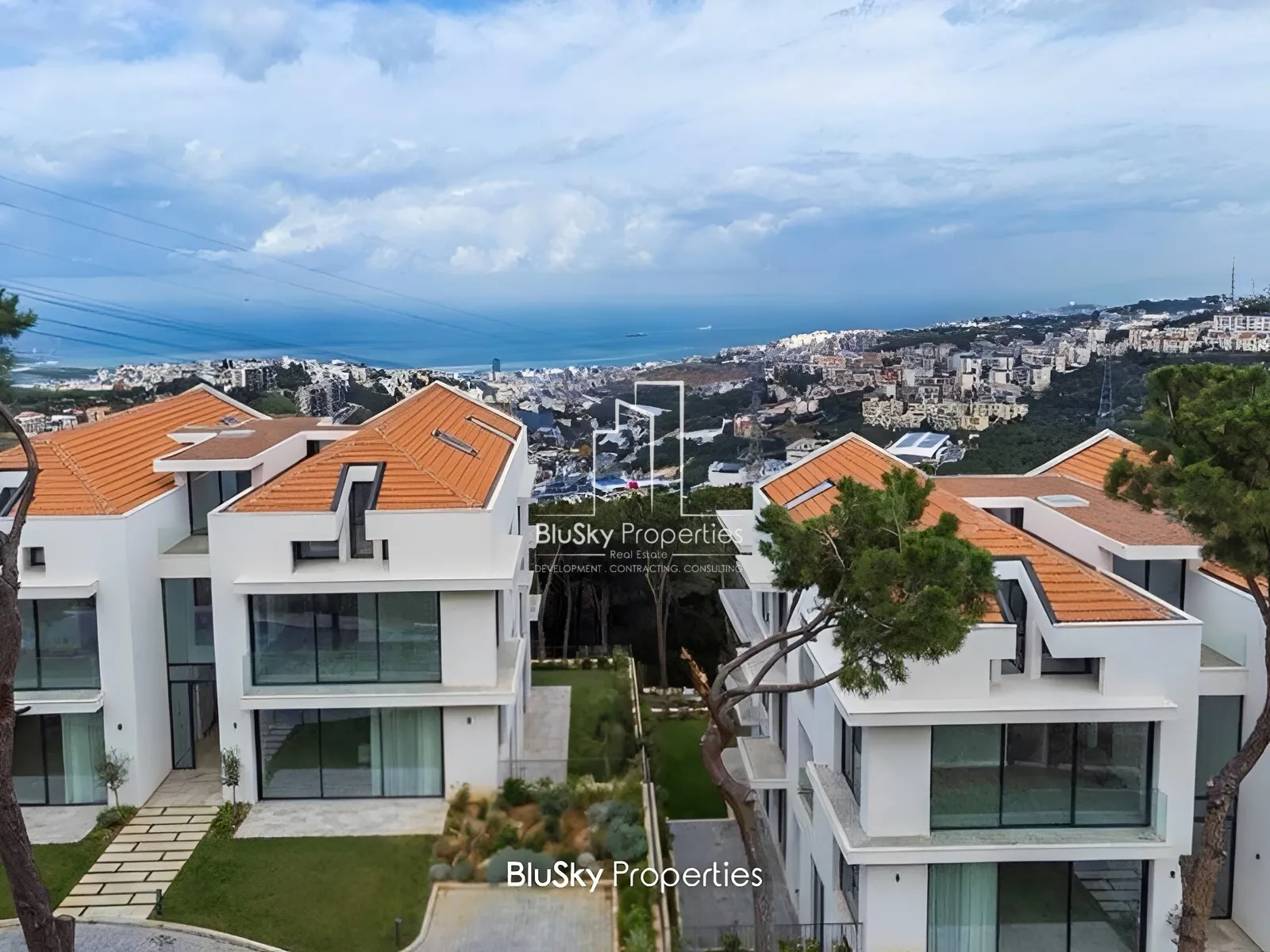 Apartment for Sale in Ain Saade