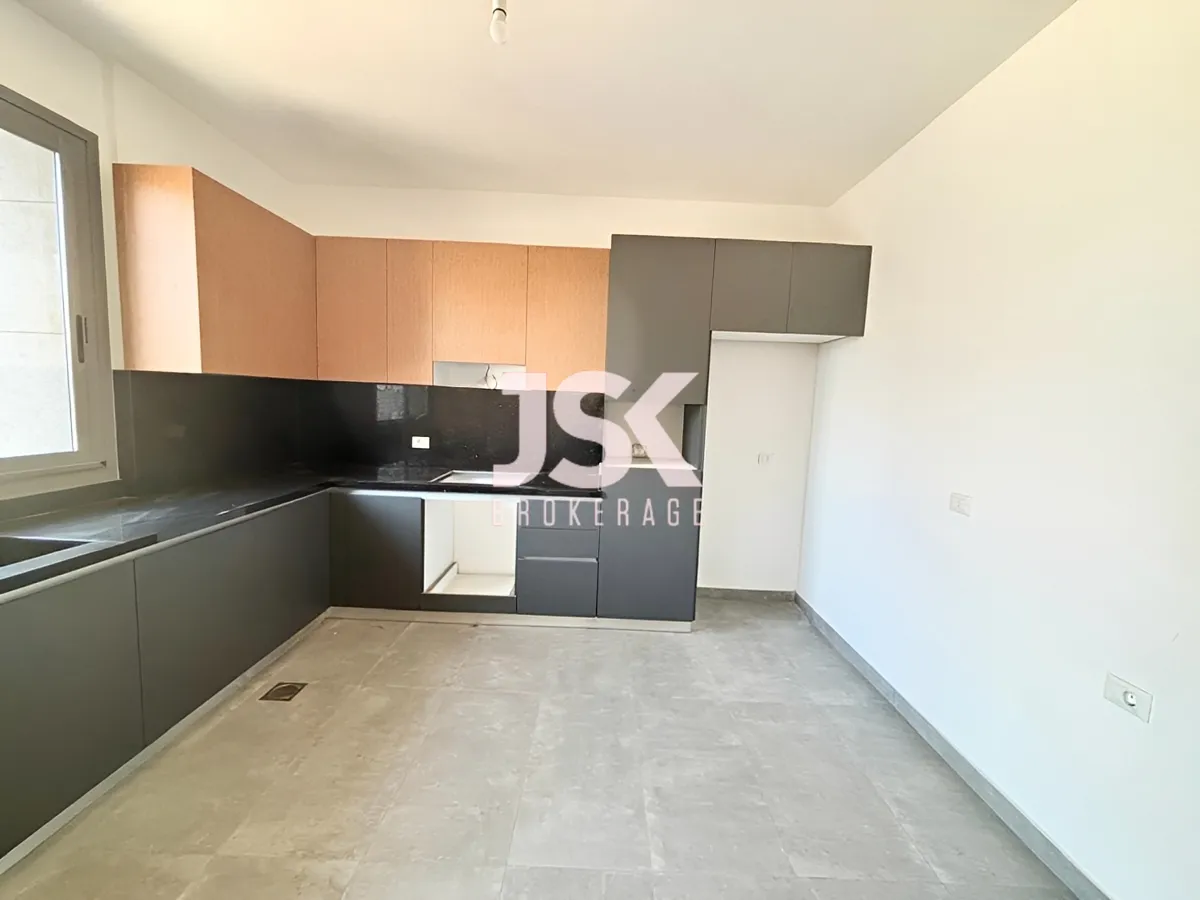 Apartment for Sale in Badaro, Beirut, Lebanon - 3 bed, 4 bath