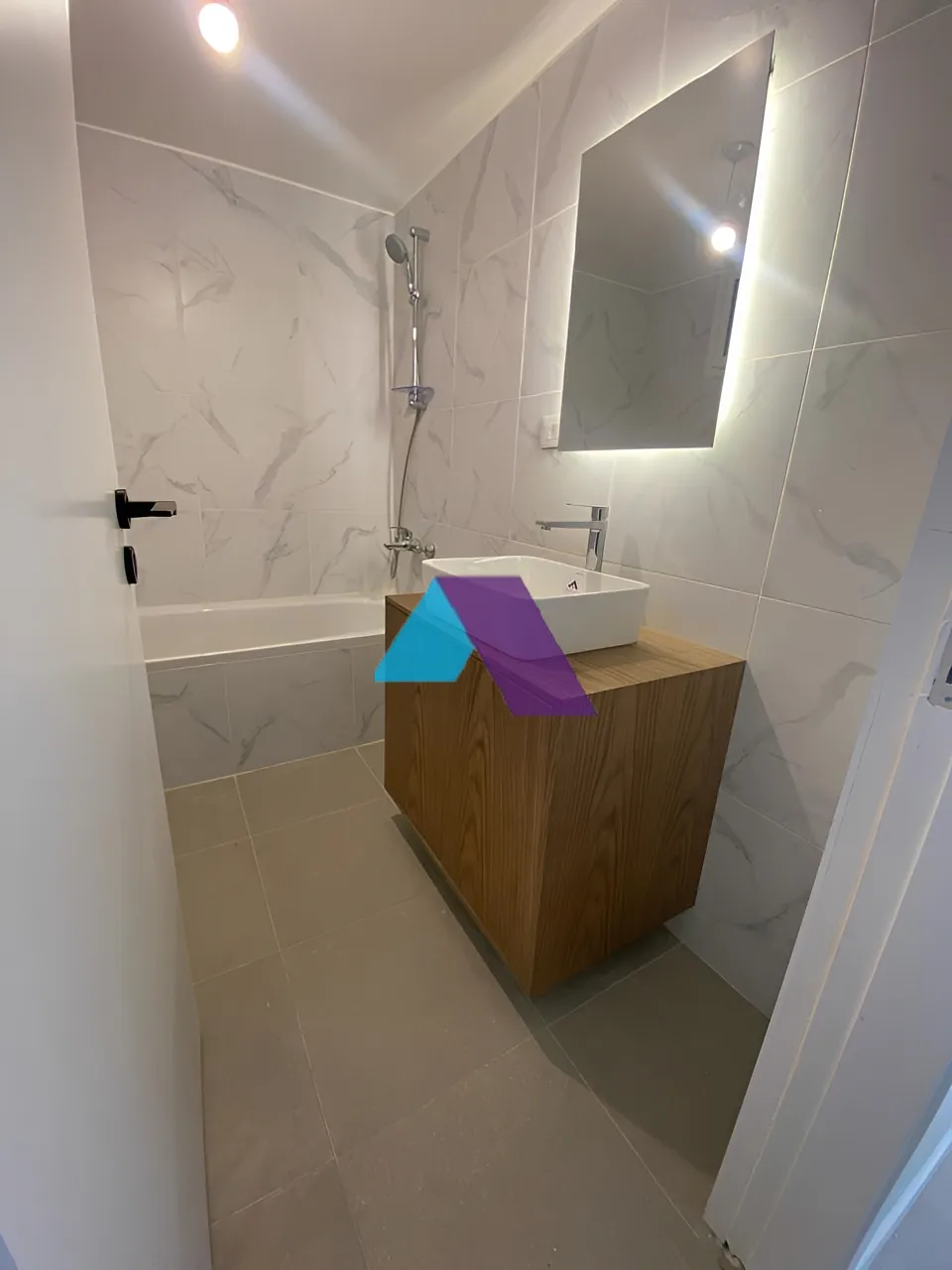 Apartment for Sale in Ain el remmeneh, baabda