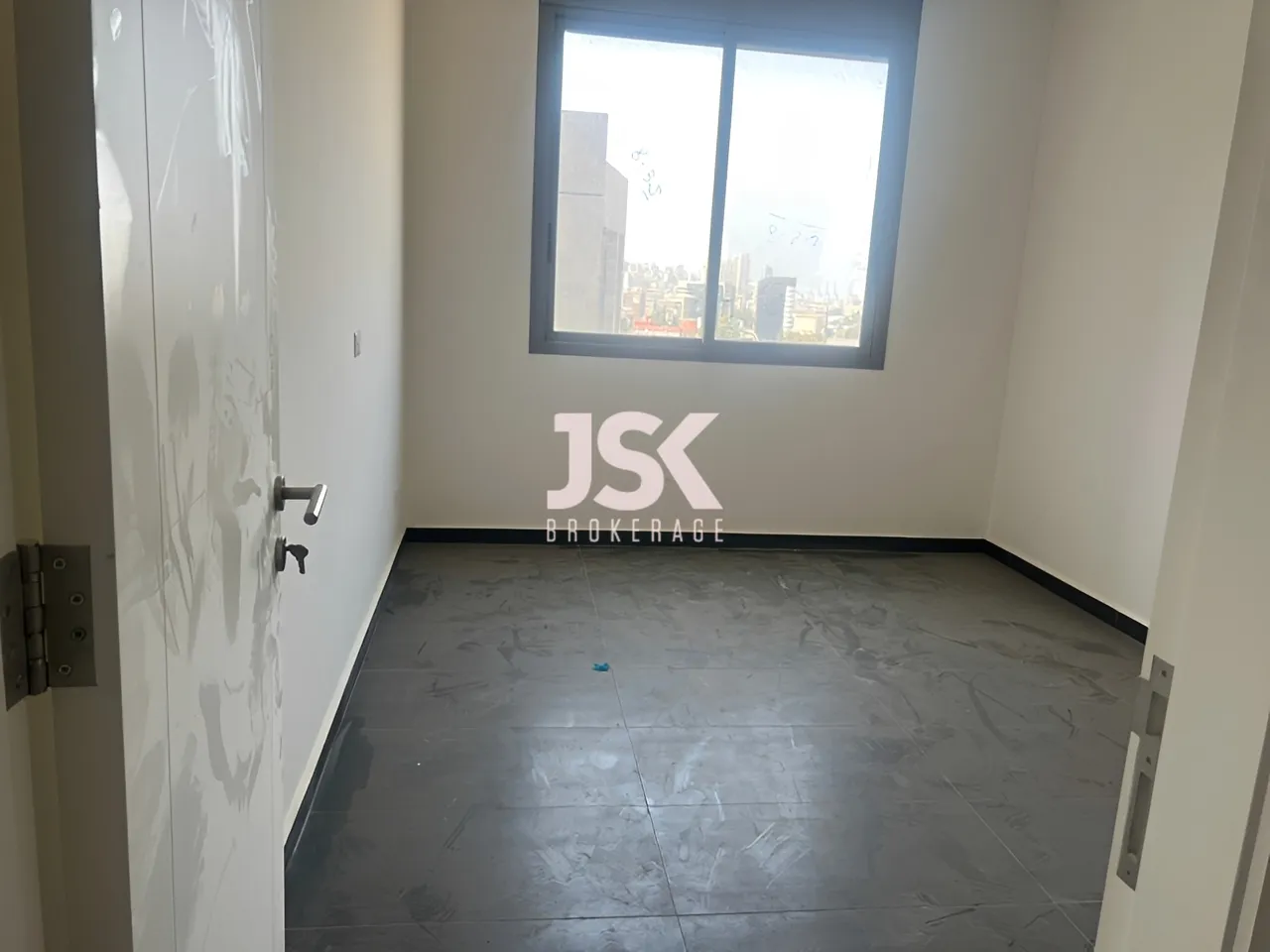 Apartment for Sale in Ain el remmeneh, baabda