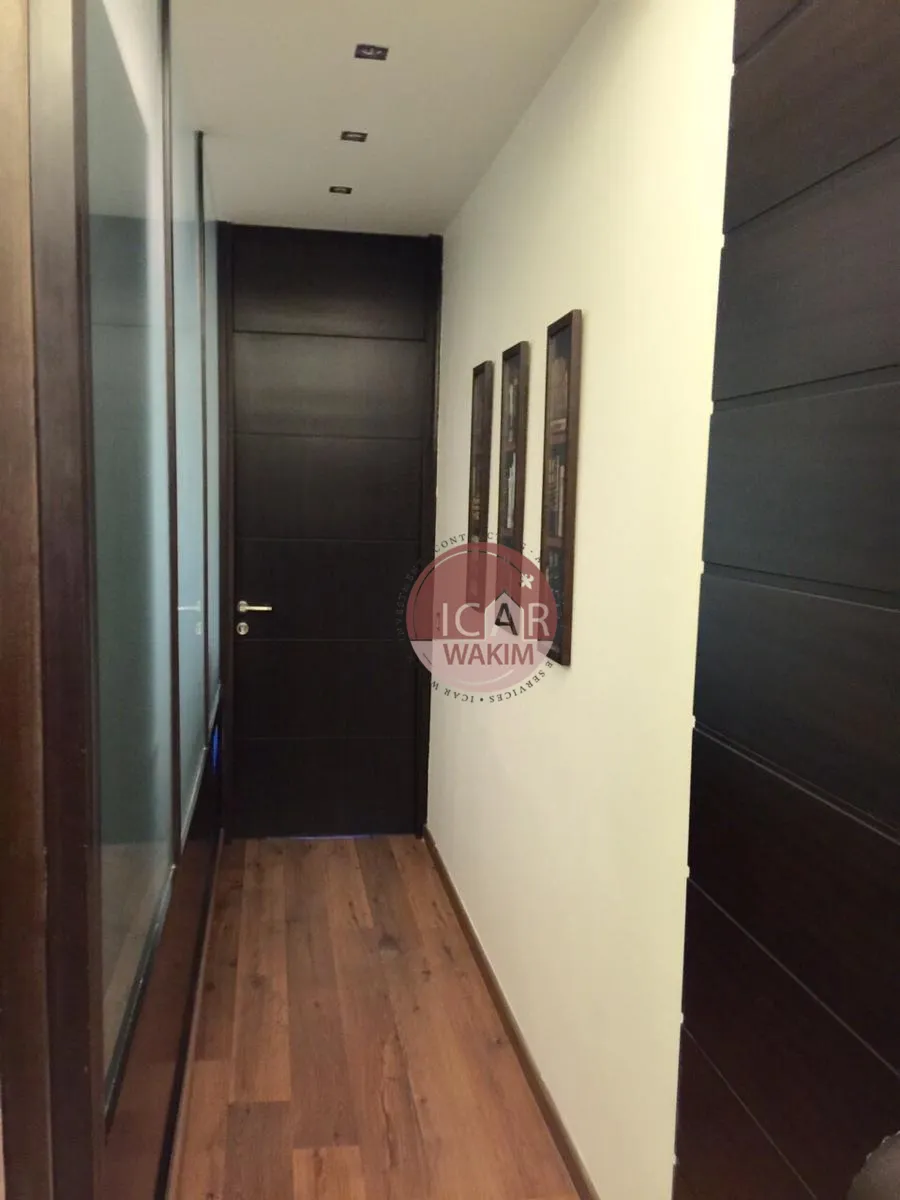 Office for rent in Jdeideh