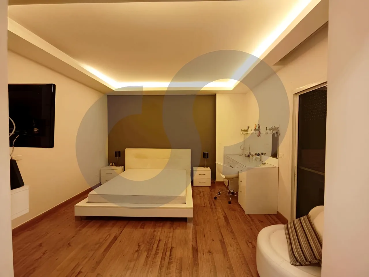Apartment for Sale in Ain Saadeh - 5 bed, 5 bath