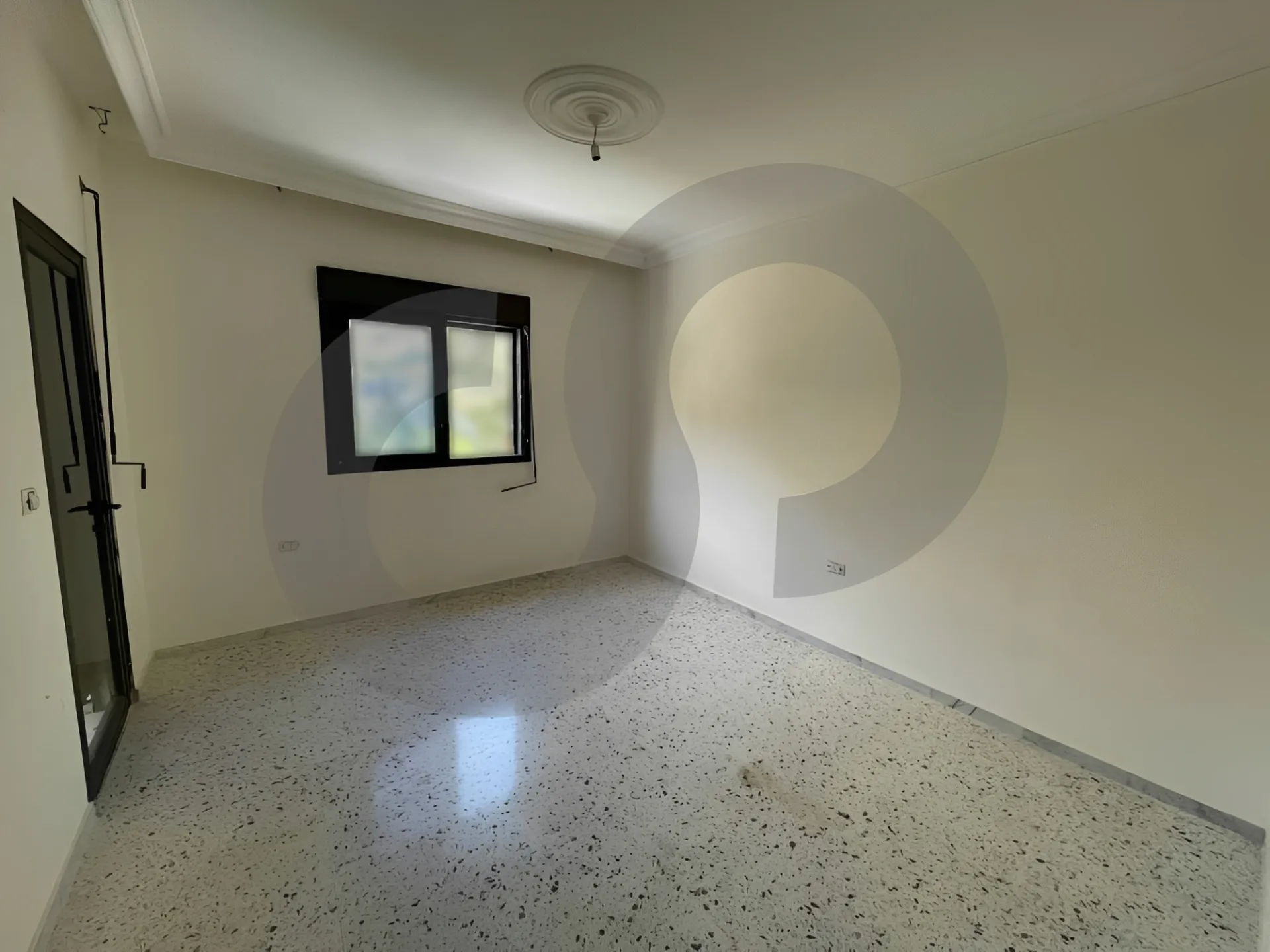 Apartment for Sale in Khaldeh