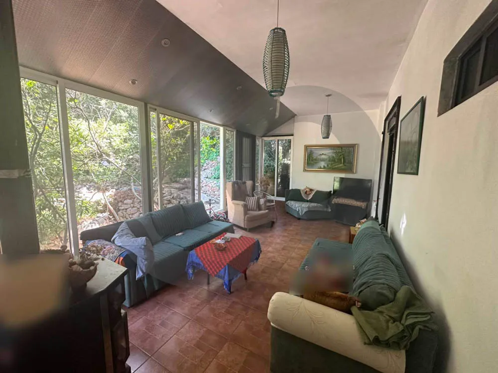 Building for Sale in Zebdine