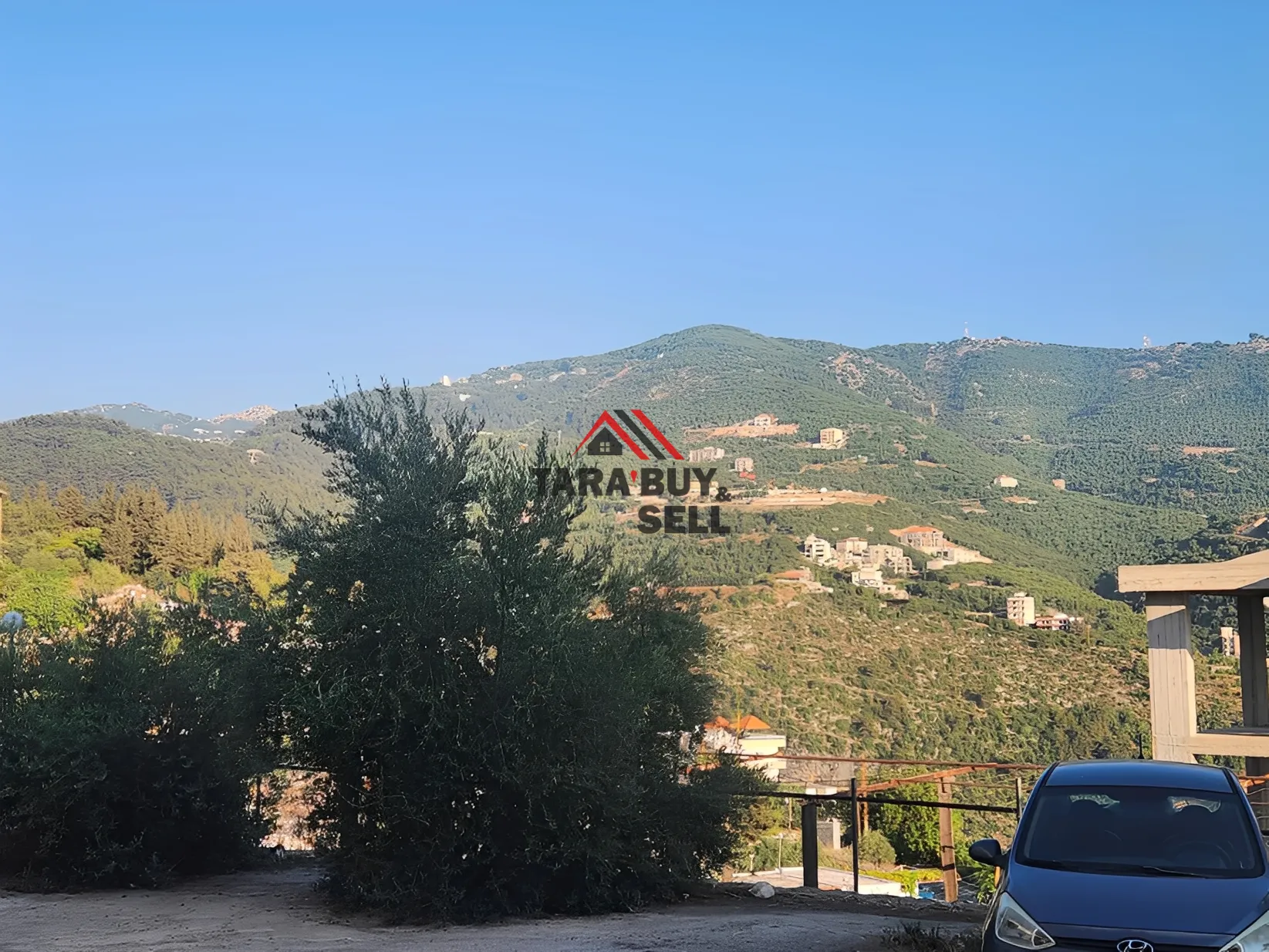 Apartment for Sale in Zeitoun, Lebanon - 2 bed, 2 bath