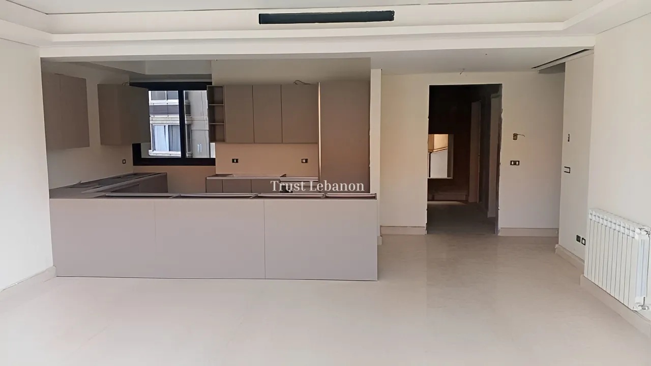Apartment for rent in Hamra, Beirut, Lebanon - 2 bed, 2 bath