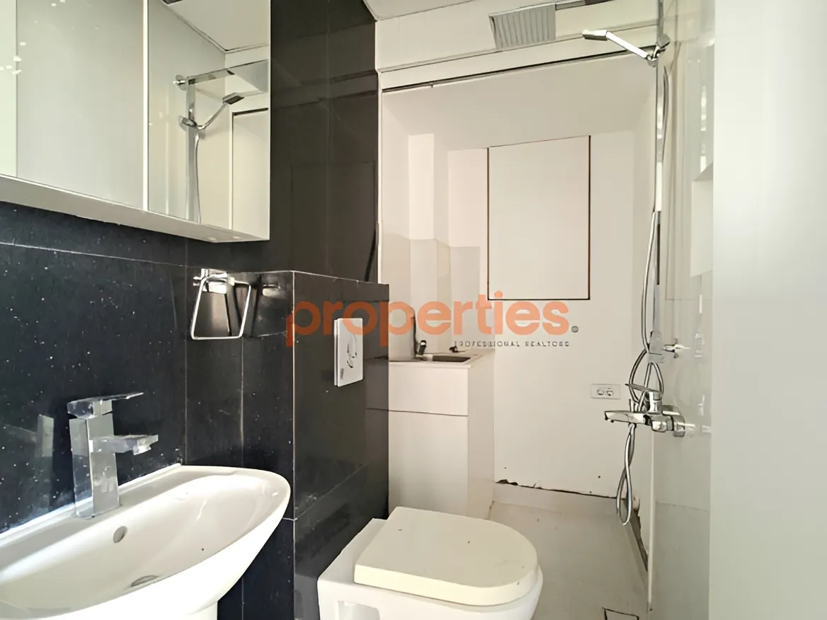 Apartment for Sale in Halat