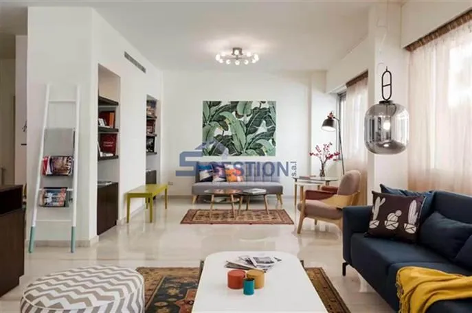Apartment for Rent in Achrafieh - 1 bed, 1 bath