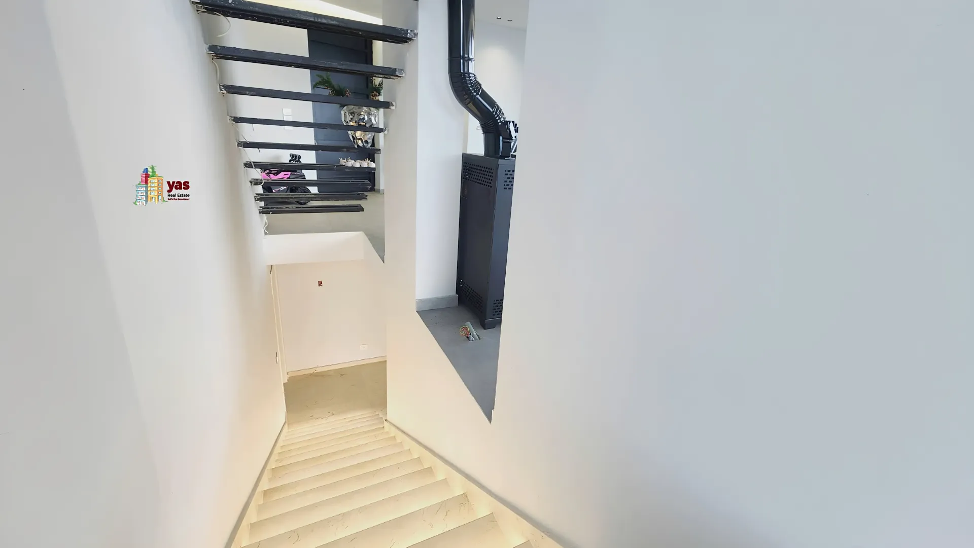 Apartment for Sale in Ain Saadeh