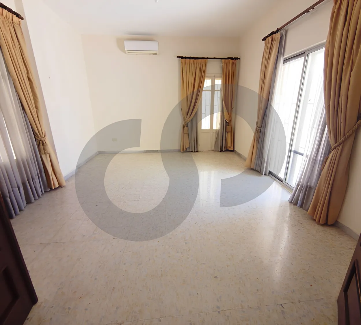 Apartment for Sale in Ain El Remmaneh - 2 bed, 2 bath
