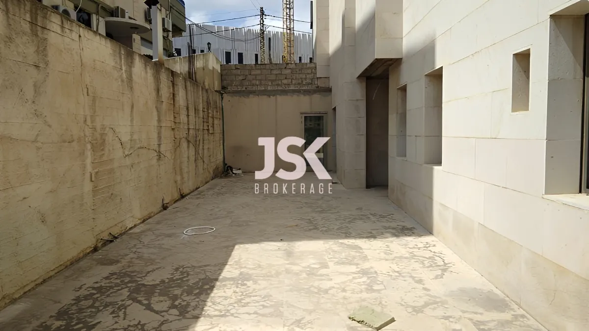 Office for rent in Aoukar