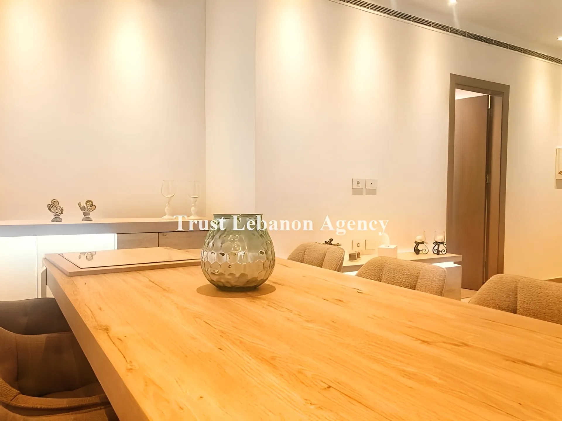 Apartment for Rent in Rmeil Beirut Lebanon - 3 bed, 4 bath