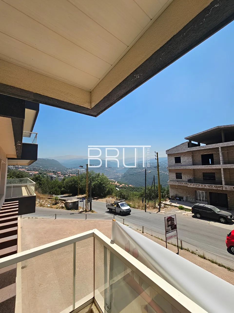Apartment for Sale in Ballouneh