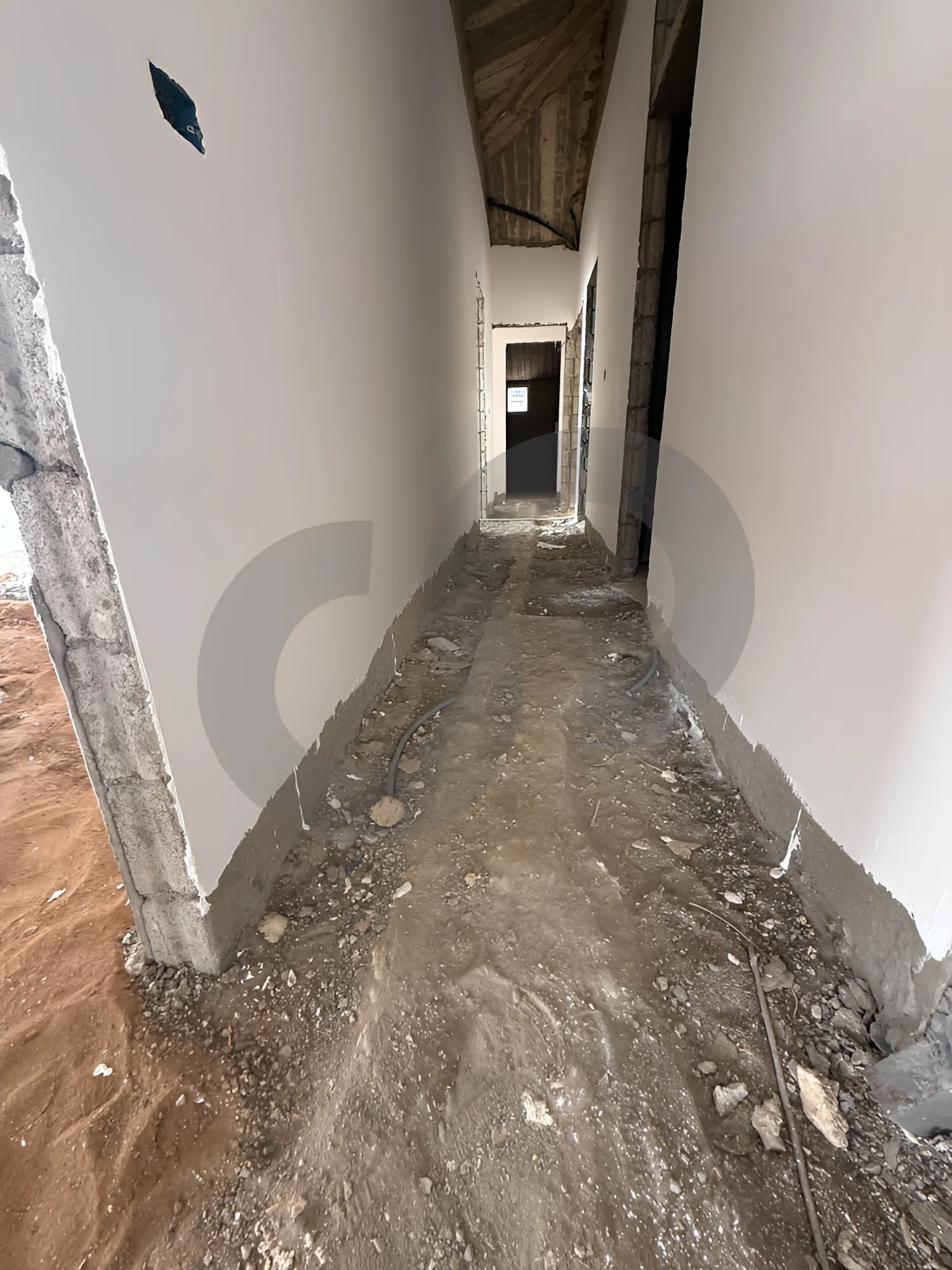Building for Sale in Halat