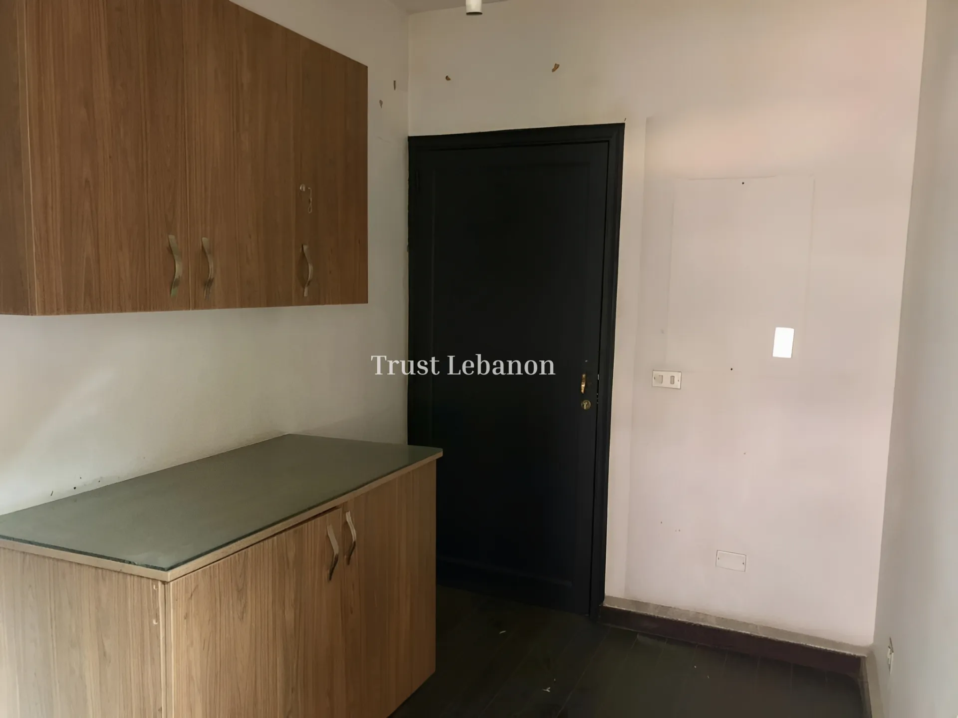 Office for rent in Zalqa, Lebanon