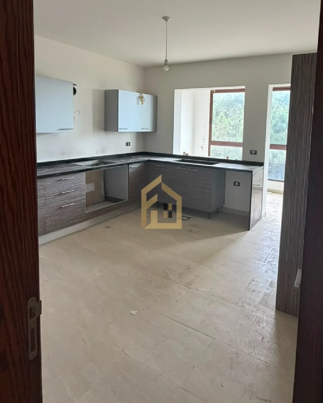 Apartment for rent in Sehayleh, Lebanon - 3 bed, 4 bath