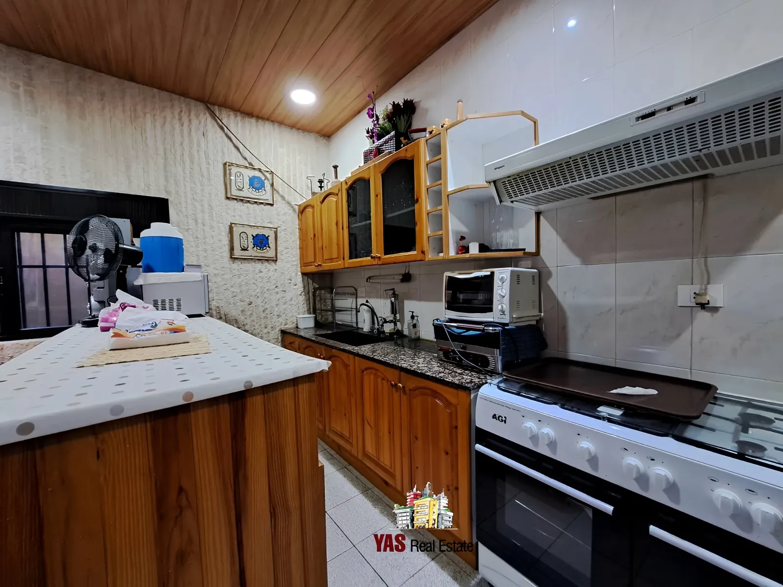 Chalet for Sale in Faitroun