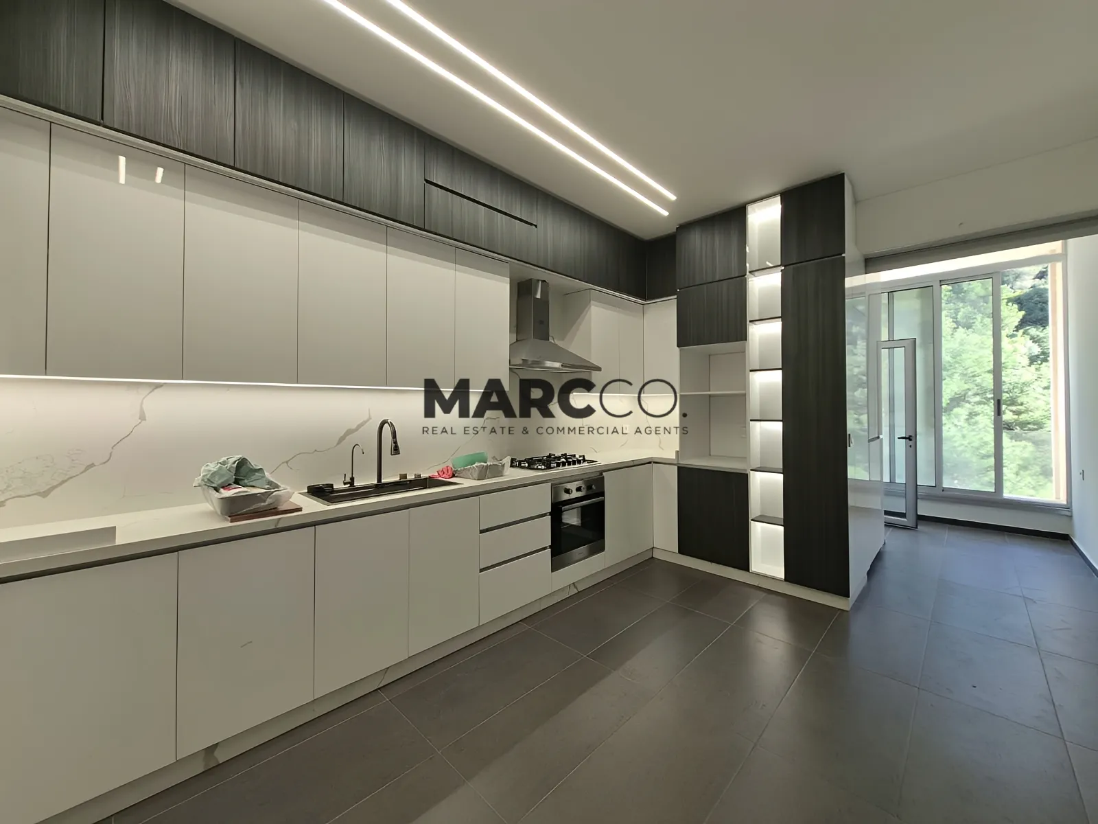 Apartment for sale in Bayada