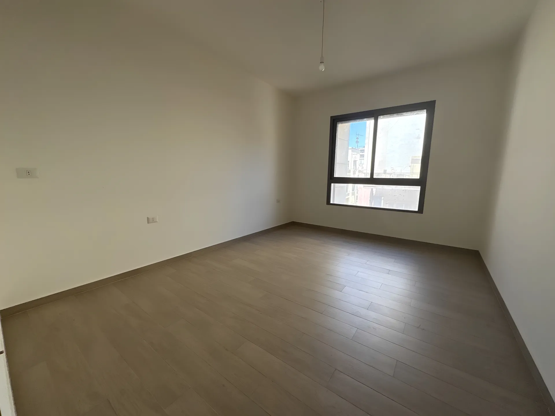 Apartment for rent in Ras al naba'a, beirut, lebanon