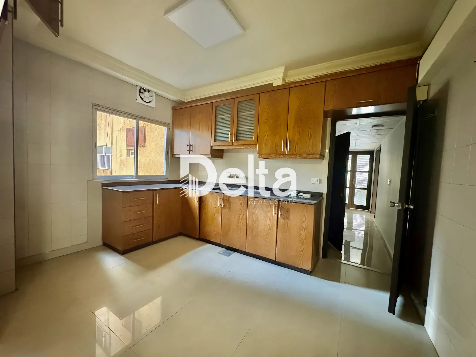 Apartment for rent in Mar elias, beirut, lebanon
