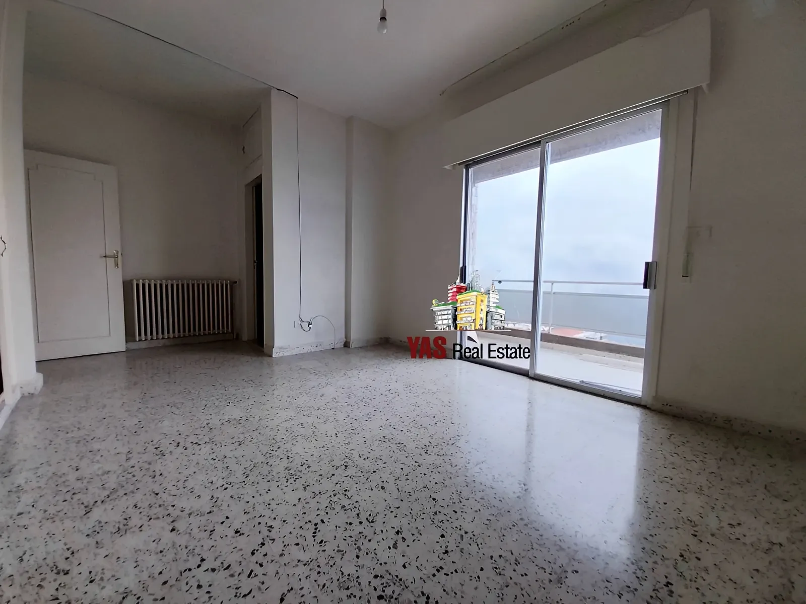 Apartment for Rent in Ballouneh