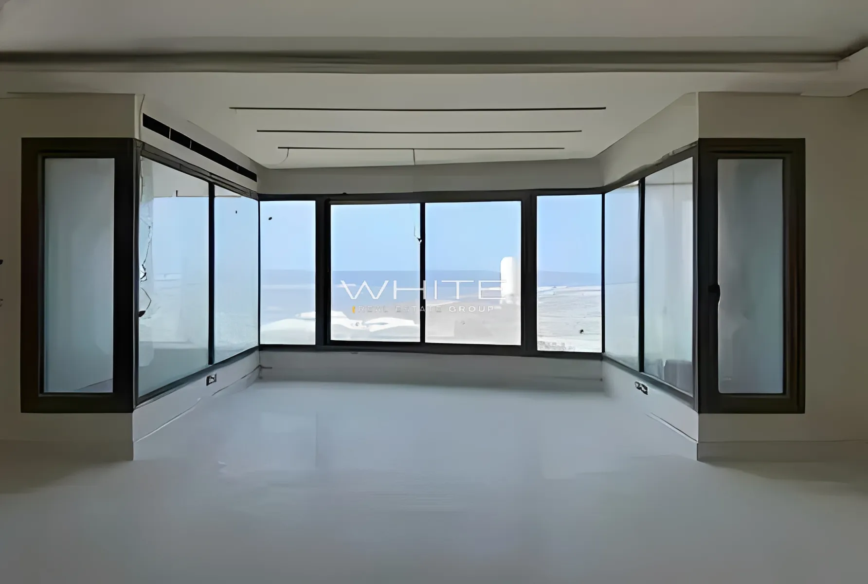 Apartment for Sale in Gemmayze - 4 bed, 4 bath